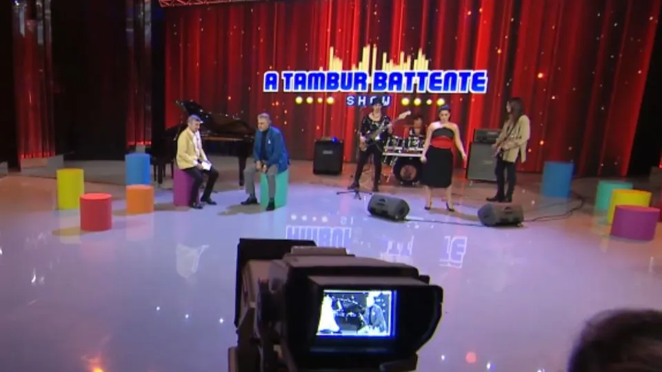 A tambur battente