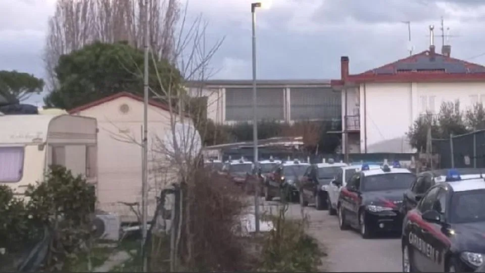 il dispiegamento dei Carabinieri
