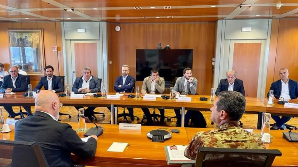 l’incontro di Figliuolo con i sindaci