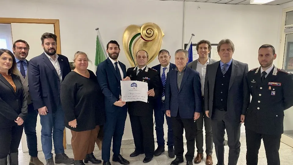 la delegazione di FdI in visita all’Arma dei carabinieri