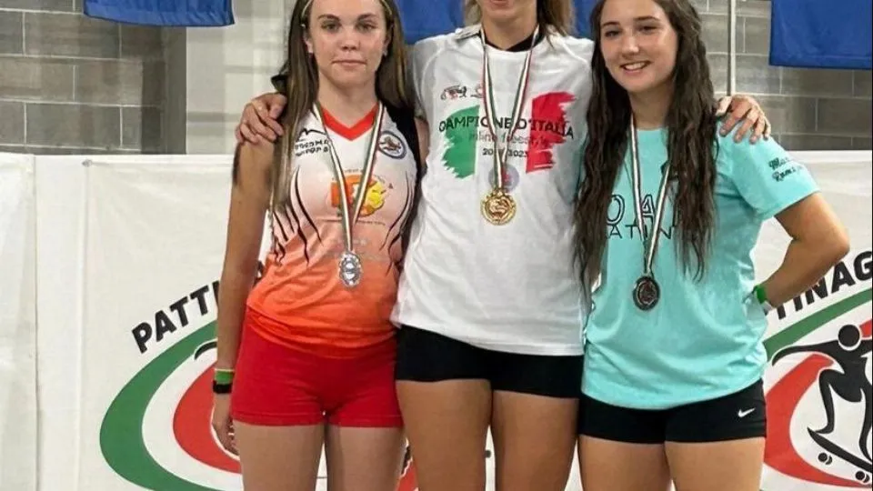 Elena Bertozzi sul podio