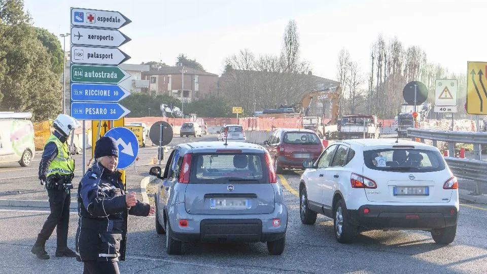 Cantieri SS16, Polizia Municipale al lavoro
©Riccardo Gallini /GRPhoto