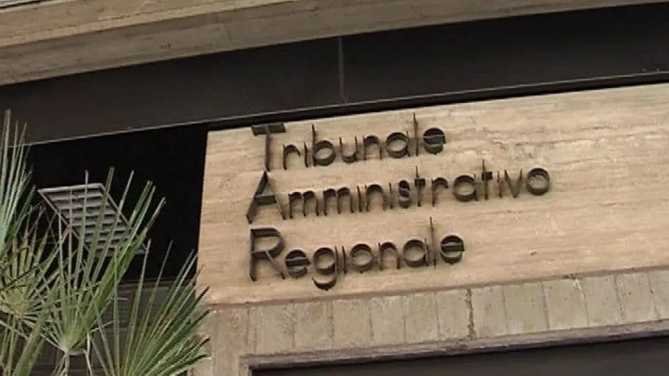 il tribunale amministrativo regionale (repertorio)