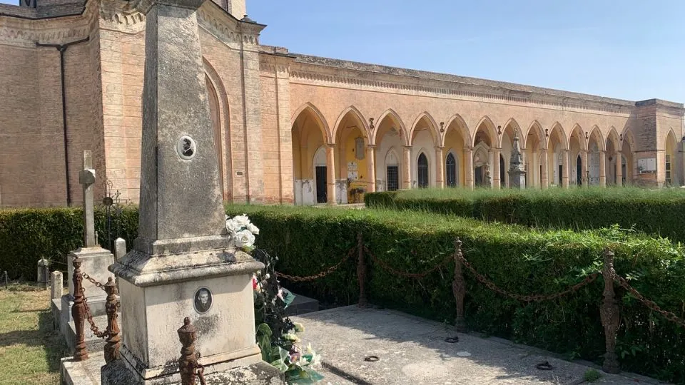 il cimitero monumentale di Santarcangelo
