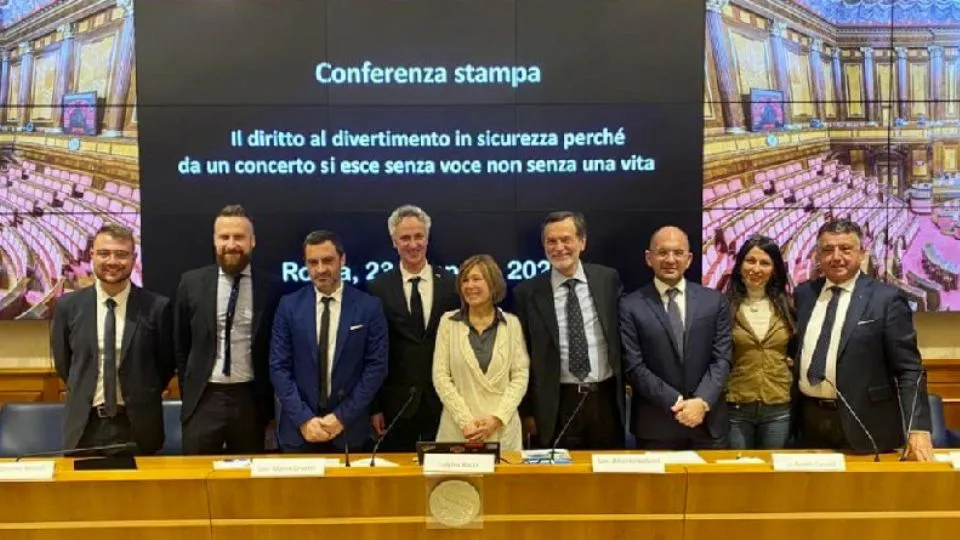 la conferenza stampa