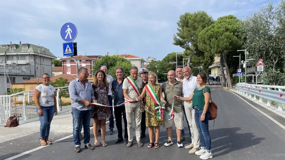 inaugurazione ponte sul Tavollo