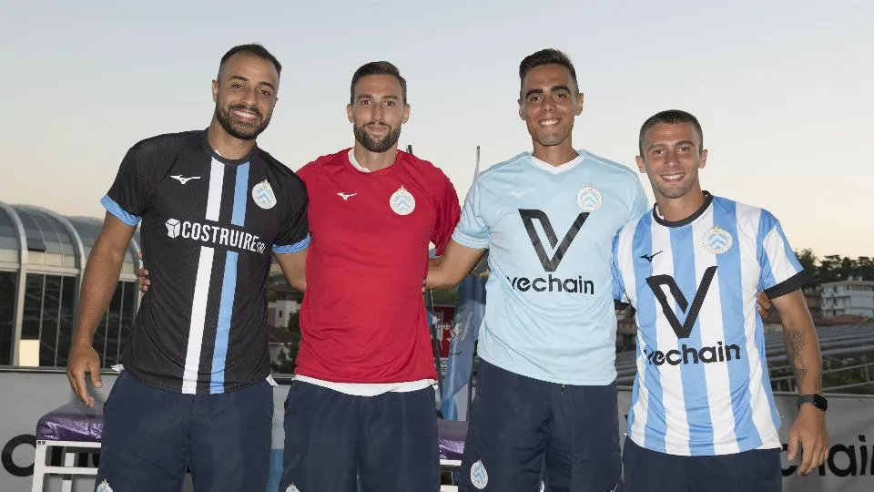 Le divise da gioco 2023/2024 (©NEW PHOTO STUDIO)
