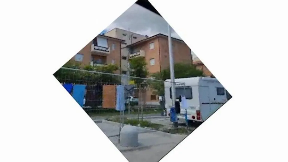 un frame del video girato da un residente
