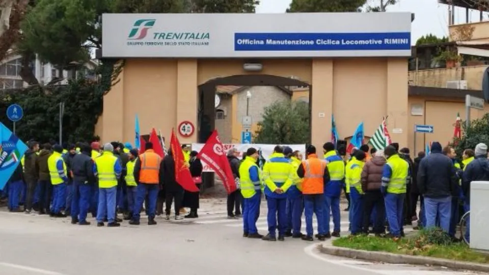 una manifestazione alle ex OGR