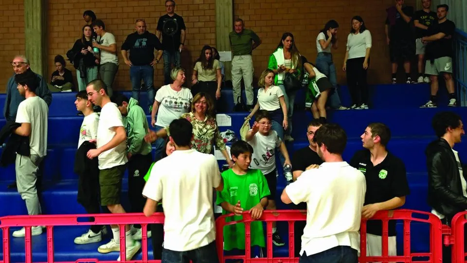 I tifosi salutano la squadra al termine della gara