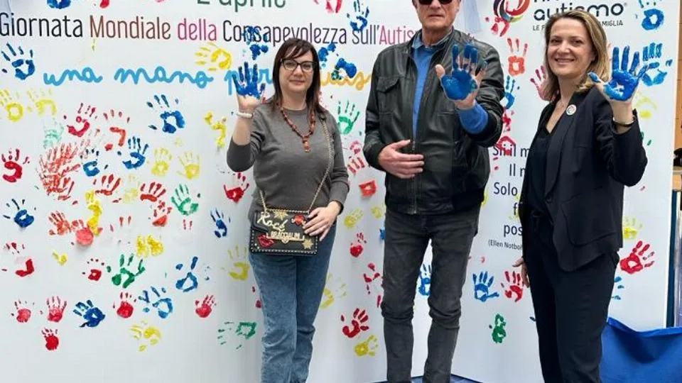 una mano per l’autismo