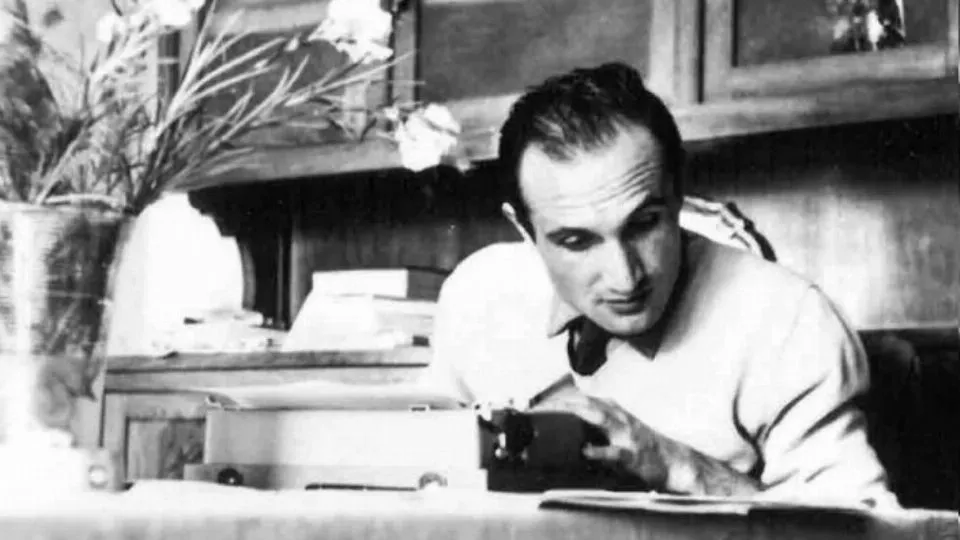 Nino Pedretti (foto Comune di Santarcangelo)
