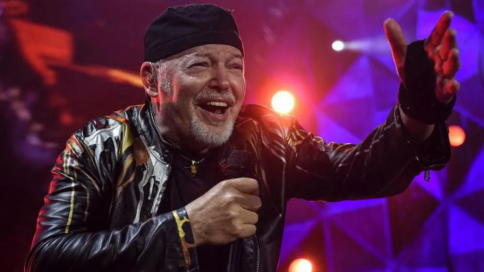 Vasco Rossi (dal suo profilo Fb)