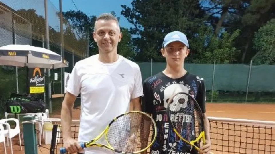Manzaroli e De Checchi