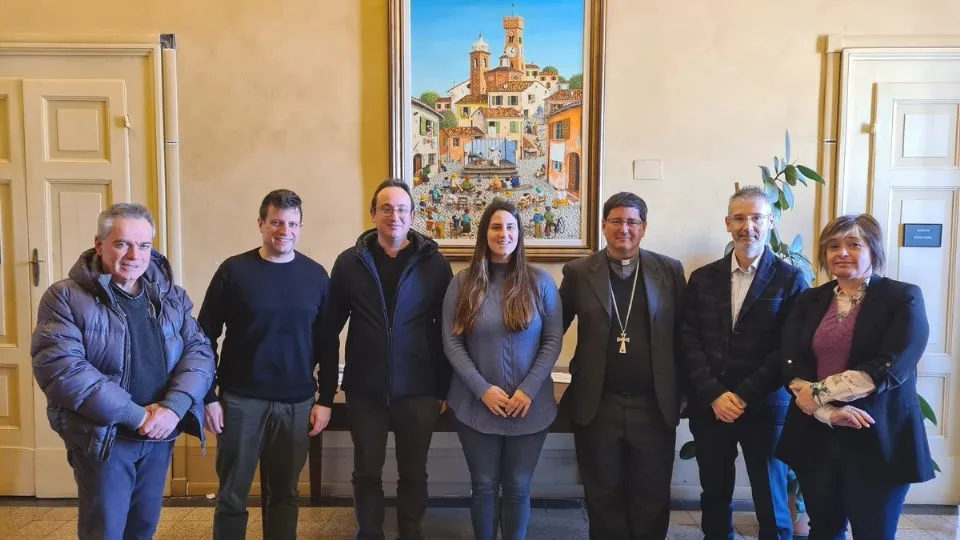 da sin don Giuseppe Bilancioni Filippo Sacchetti don Davide Arcangeli Alice Parma mons Nicolò Anselmi Emanuele Zangoli Angela Garattoni