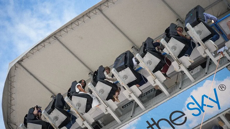il primo volo di Dinner in the sky a Riccione