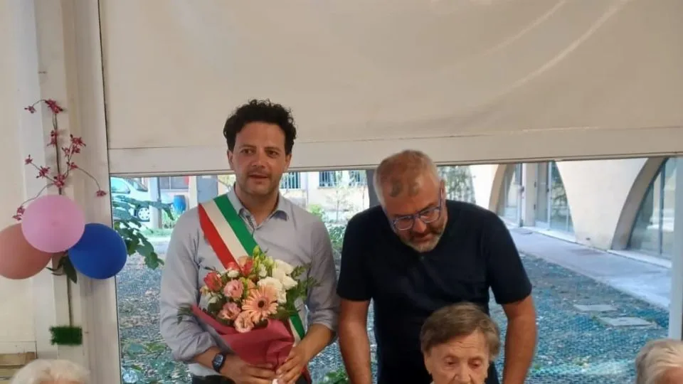 la festa per Maria Rossi