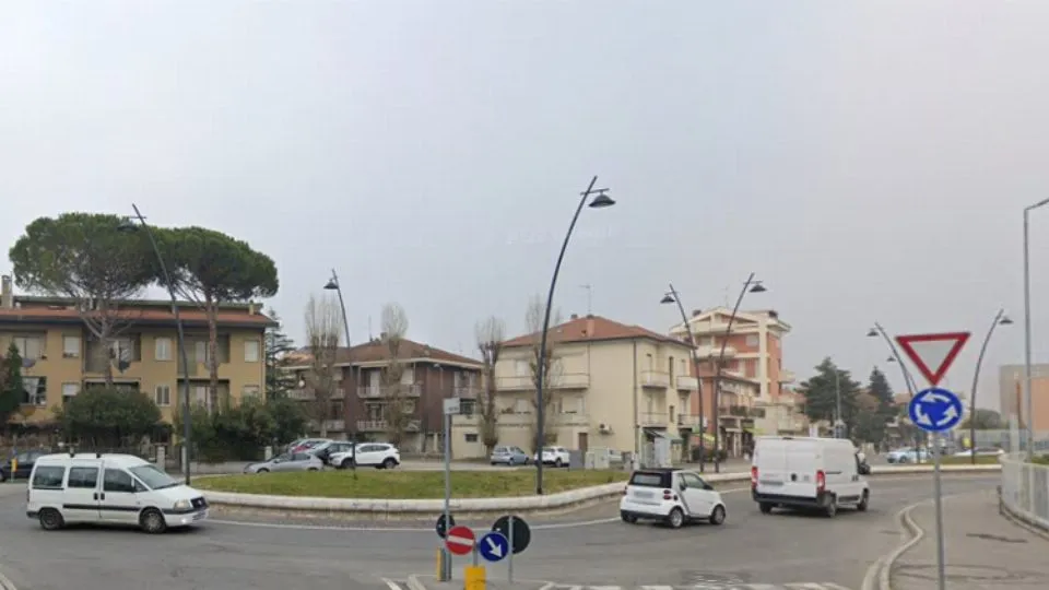 il tratto di via della Repubblica, dove avvenne il sinistro