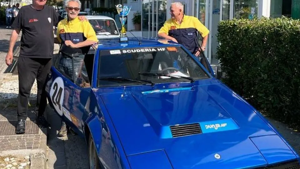 L’organizzatore Morosini con Giorgetti e Migani della Scuderia HF