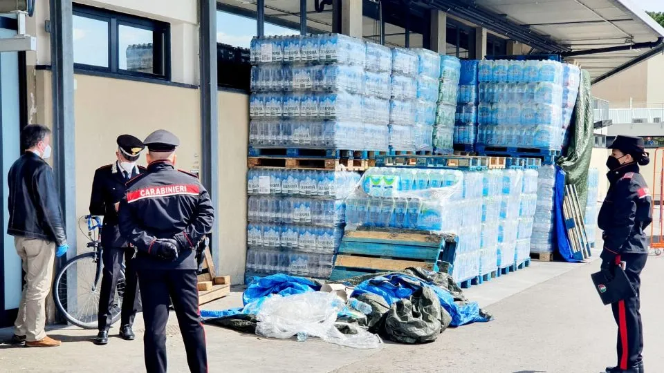 il retro del supermercato dove fu trovato morto Sorrentino
