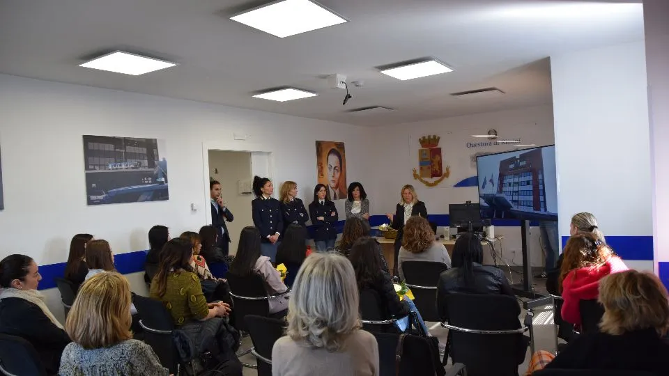 l’incontro con il questore Lavezzaro