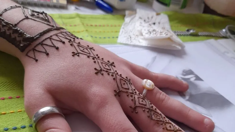 una creazione con l’henne
