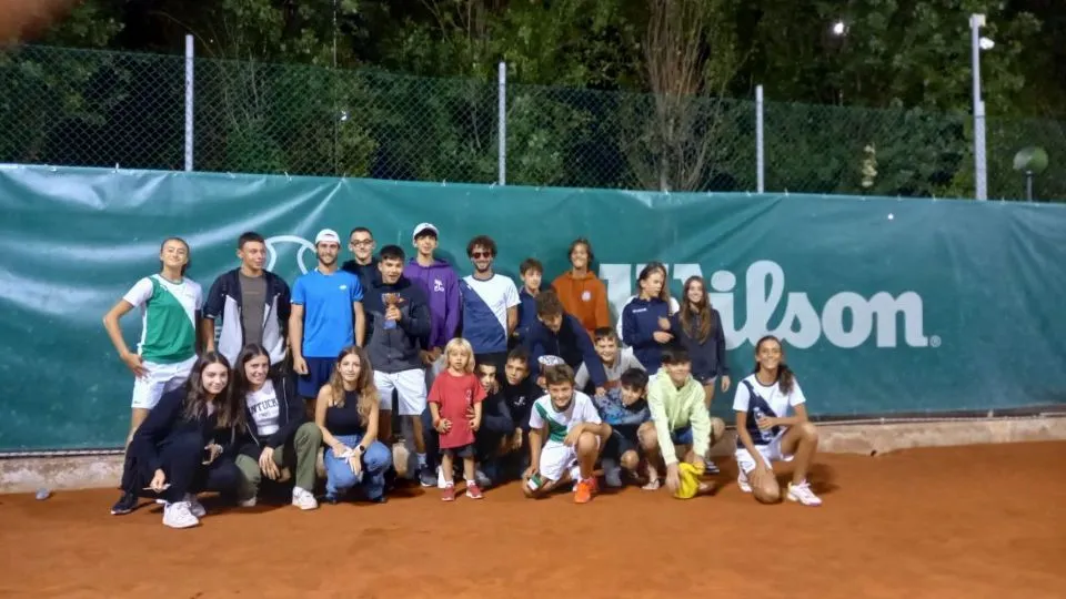 La premiazione con i tifosi ed i raccattapalle