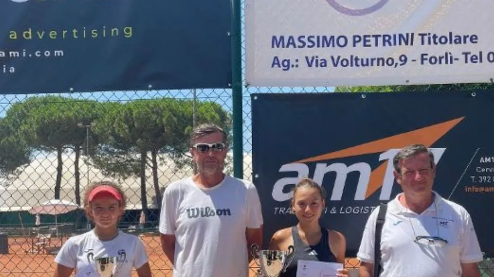 La premiazione del singolare femminile al Ct Cervia
