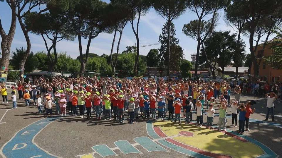 gli studenti in festa (foto Paolo di Virgilio)
