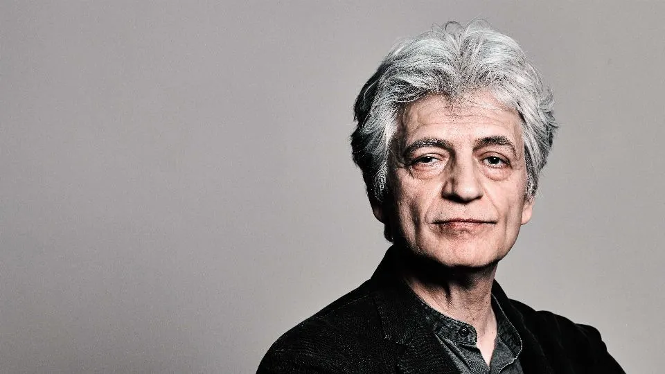 Fabrizio Ventivoglio nello scatto di JASMINE BERTUSI