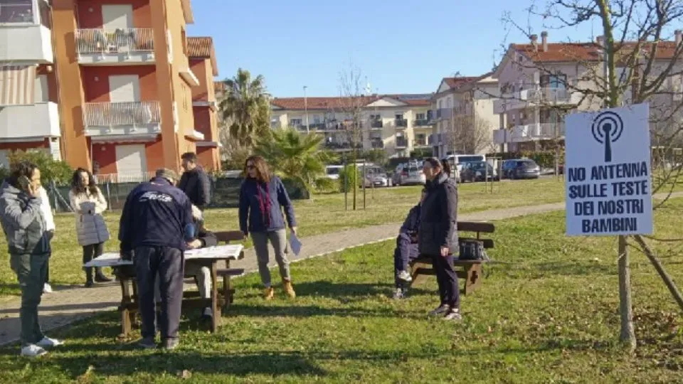 la protesta al parco (da FB)