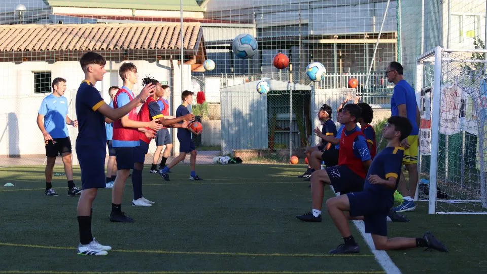 Il primo allenamento della Juniores dell’Athletic Poggio (credit @Pietro Tomassini)