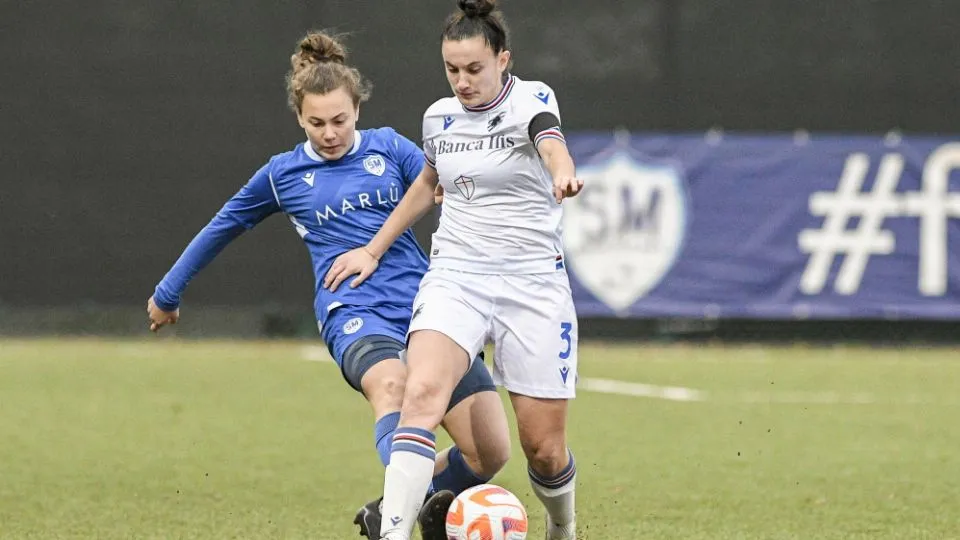 Chiara Marenco con la maglia della Sampdoria (©SMAcademy – Ph©FPF/Filippo Pruccoli)