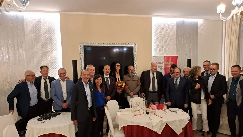 Foto di gruppo al termine della serata