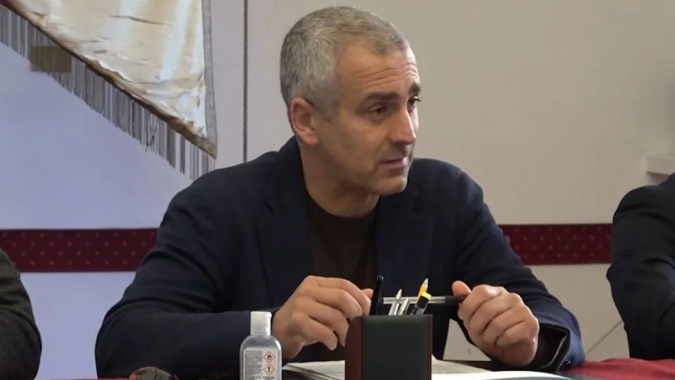 Jamil Sadegholvaad
