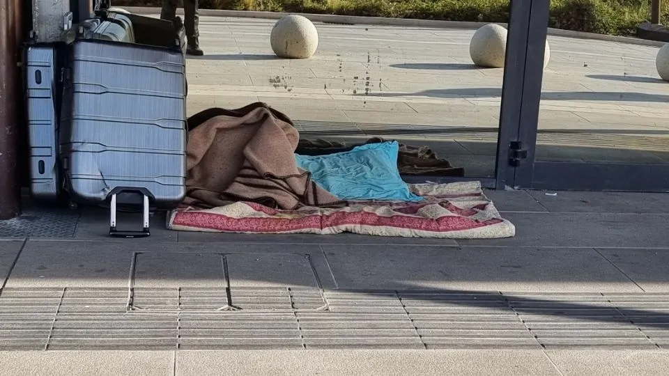 degrado in stazione