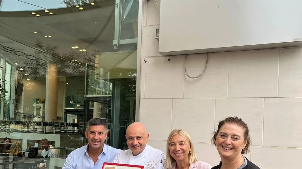 Staccoli con sindaca e vice