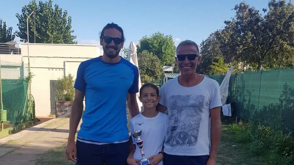 Ayya Zeid Al Kilani con i tecnici Alessandro Tosi e Massimiliano Zamagni