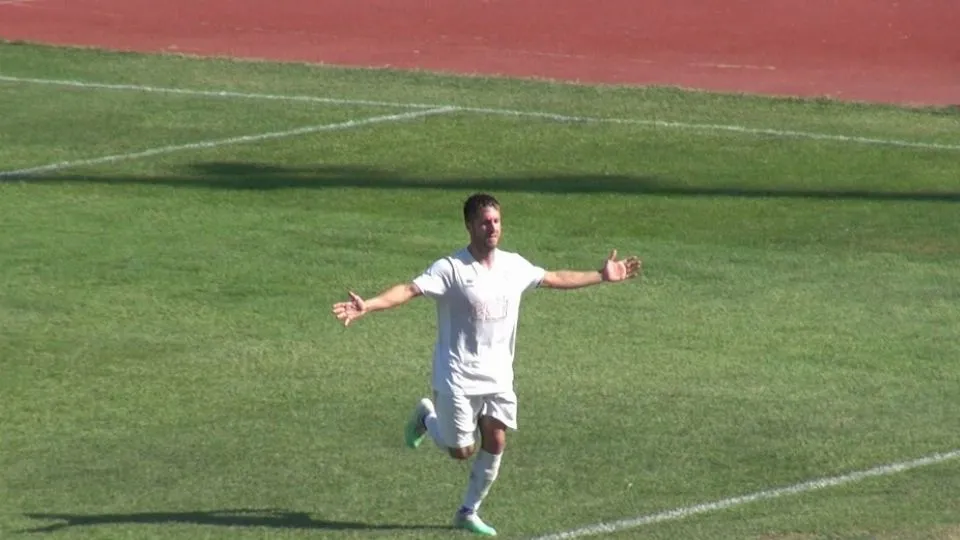Leonardo Fuchi festeggia il gol dell’1-0