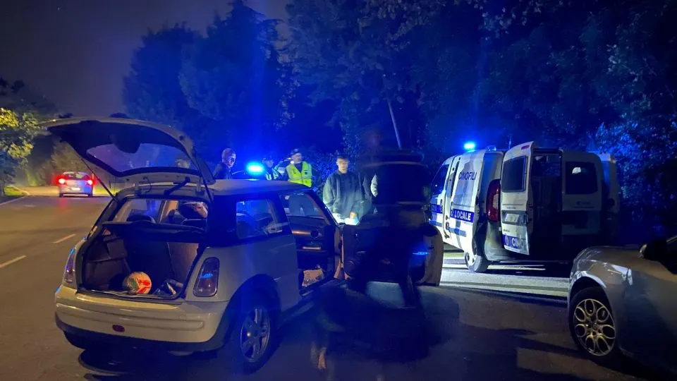 la polizia locale di Riccione
