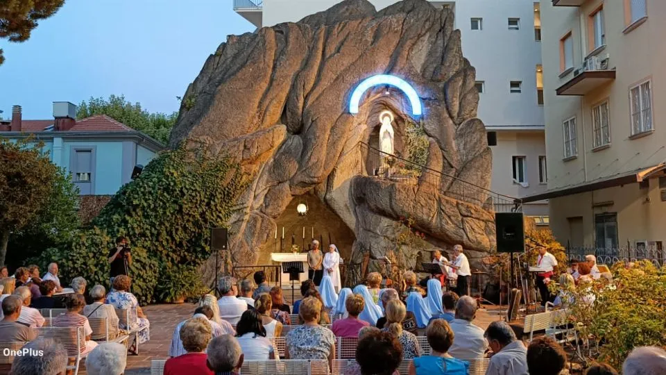 la serata a Miramare