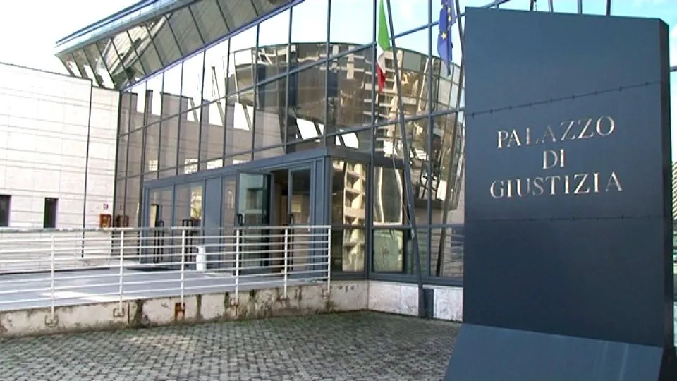 il palazzo di giustizia di Rimini