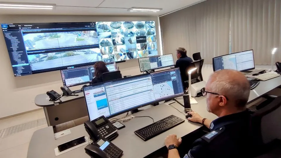 la nuova Centrale Radio Operativa della Polizia Locale di Rimini