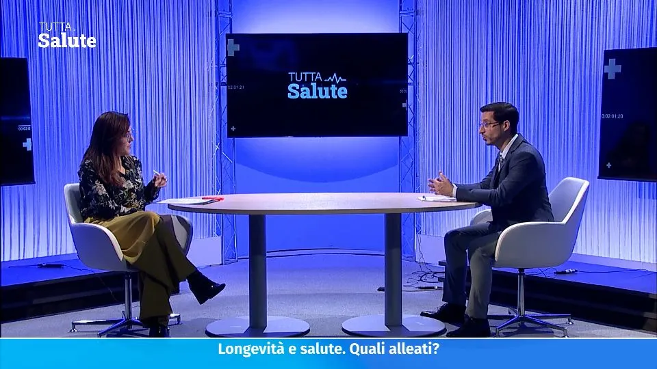 Il dottor palazzini nello studio di Tutta salute