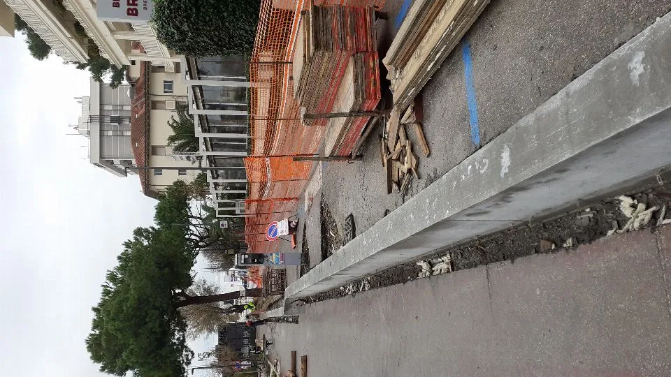 il cantiere
