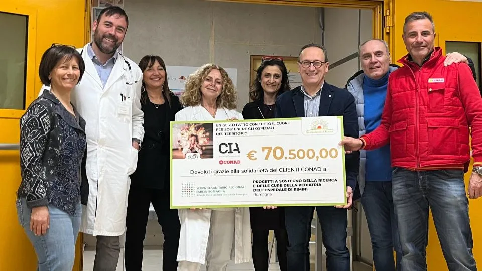 foto di gruppo alla donazione