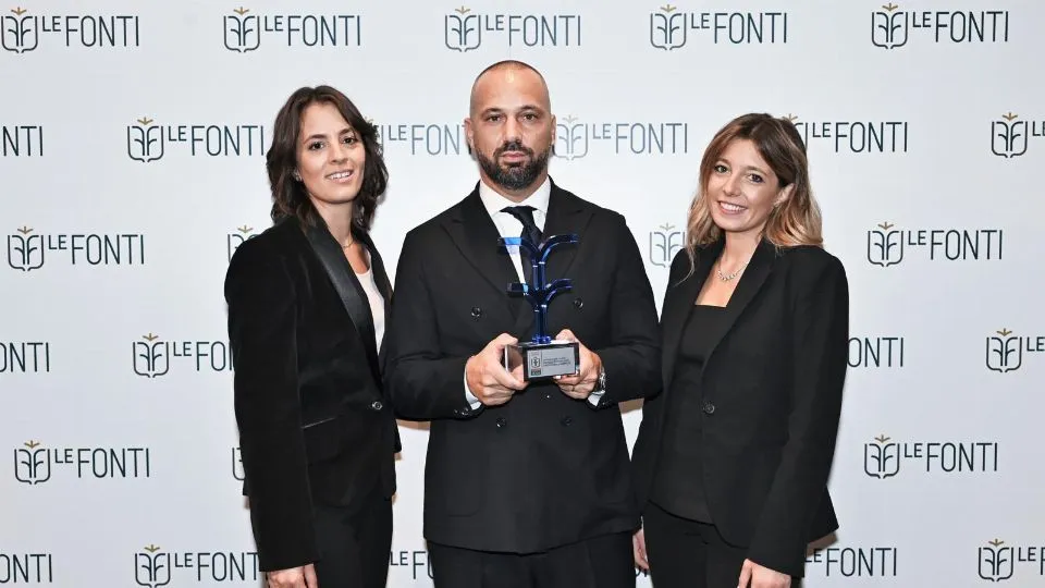 al centro l’avvocato Polverini con le sue colleghe di studio