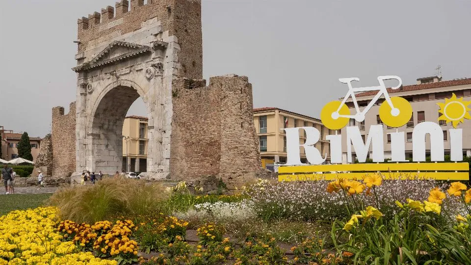 Rimini; 19/06/2024: Comune RN Uff Stampa,  Tour de France, allestimenti
©Riccardo Gallini /GRPhoto
