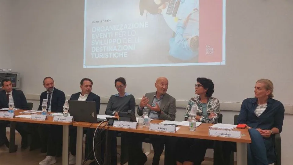 la presentazione del Master
