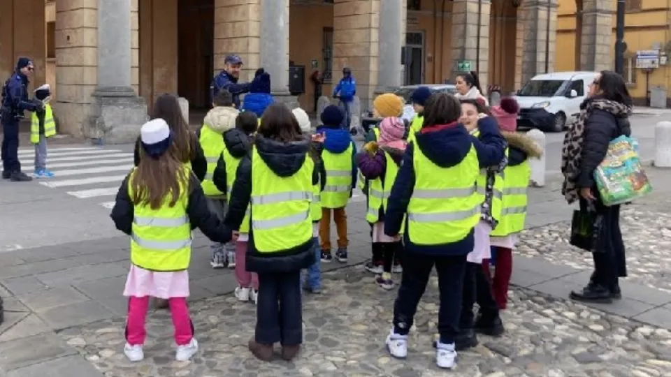 un’attività con le scuole